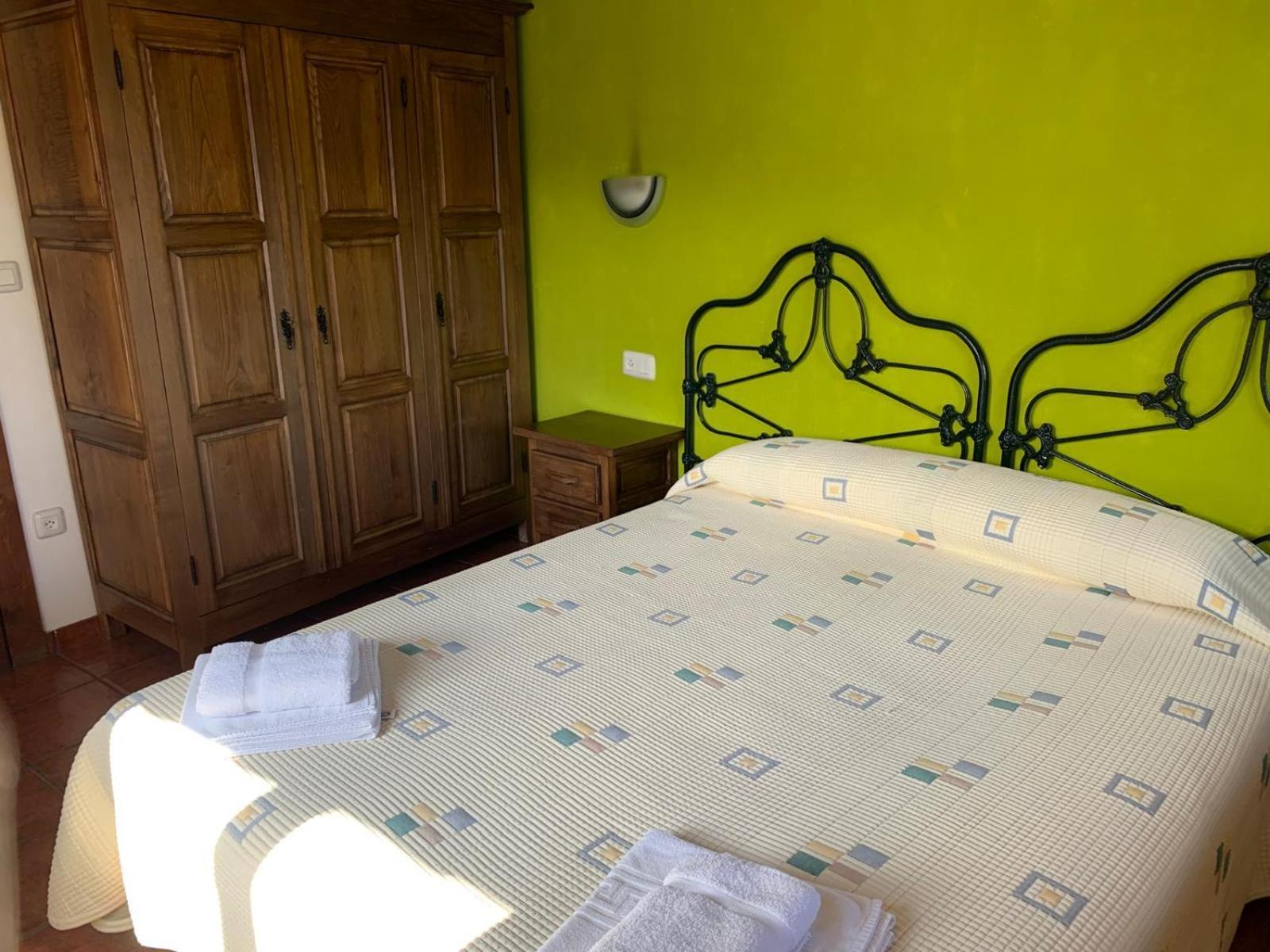 Apartamentos Las Rocas De Brez Екстериор снимка