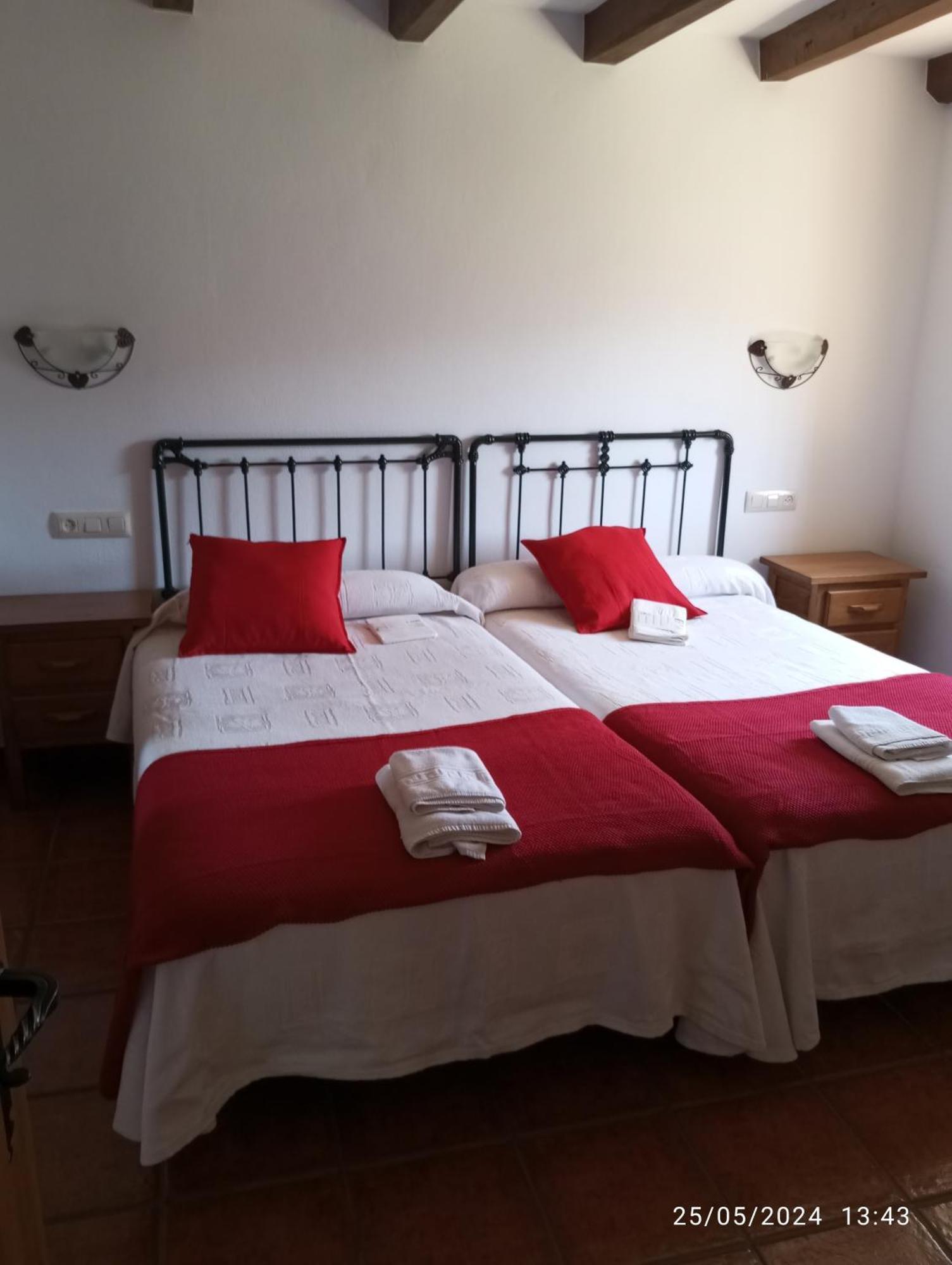 Apartamentos Las Rocas De Brez Екстериор снимка